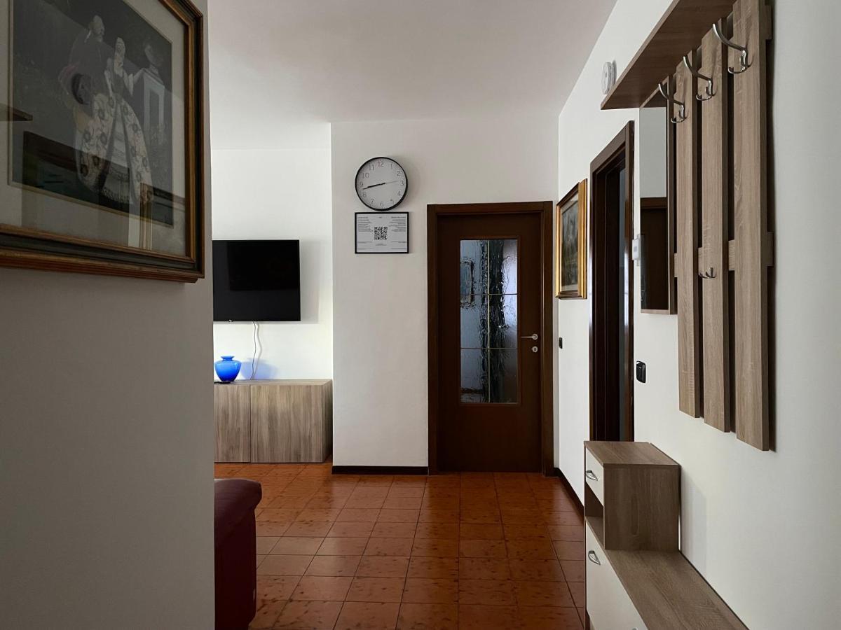 Appartamento Spazioso Con 3 Camere Da Letto Рива-дель-Гарда Экстерьер фото
