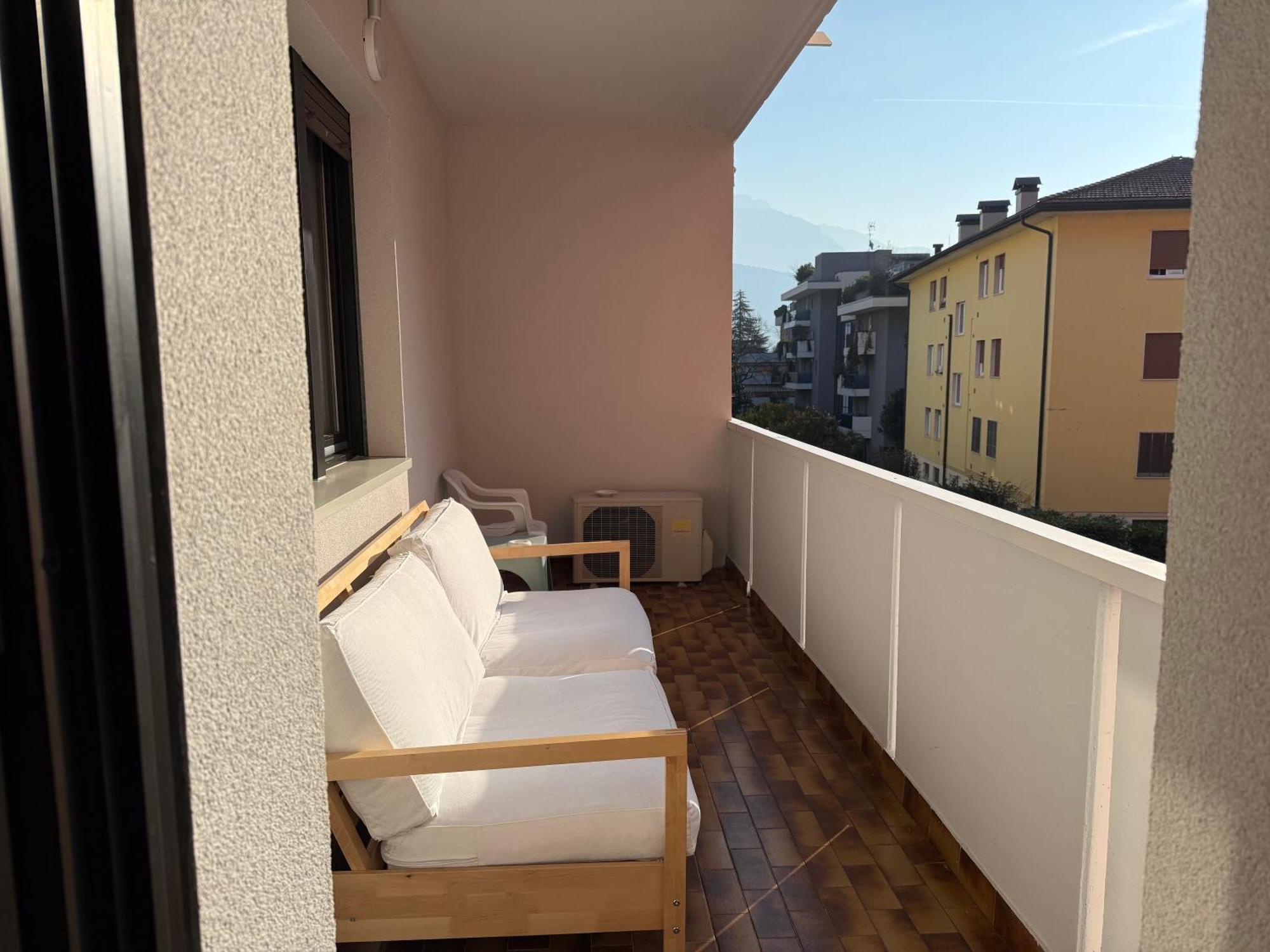 Appartamento Spazioso Con 3 Camere Da Letto Рива-дель-Гарда Экстерьер фото